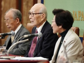 日本原子弹幸存者说，诺贝尔和平奖给了日本裁军运动新的动力